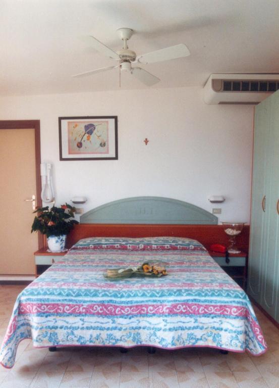 Hotel Titanus Μπελάρια-Ιτζέα Μαρίνα Δωμάτιο φωτογραφία
